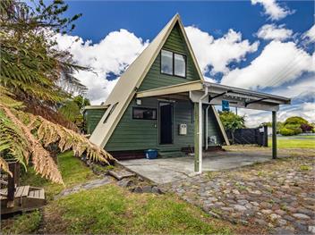 Peaks and Pines Chalet (Bachcare) - Ohakune