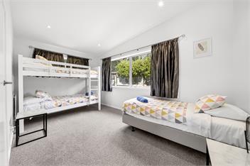 The Esther Hideaway -