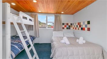 Tui Hollow (Bachcare) - 