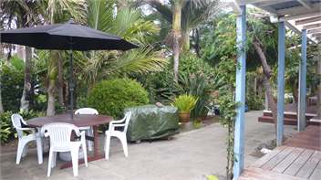 The Lane Cottage, Medland's Beach - Great Barrier Island
