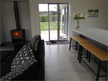 Family Executive Bach - Golden Bay