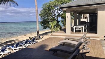 Out of the Blue Fiji - Sunny days Solar Ways - Beach Front Location - Sigatoka