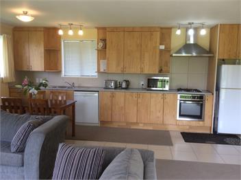 Oxford Holiday Cottage - North Canterbury