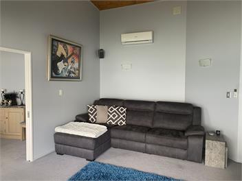 BEACH HARBOUR LANE - Whangarei