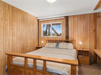 Family Fun at The Lake (Bachcare) - Lake Tarawera