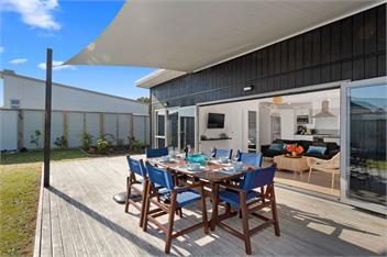 The Sunshine Bungalow (Bachcare) - Mangawhai Heads