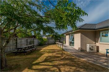 Rose's Beach Pad (Bachcare) - Matarangi