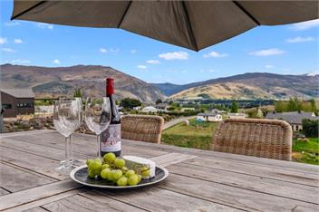 Vino and Views (Bachcare) - Cromwell