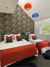 Luxury by the Sea - Auckland