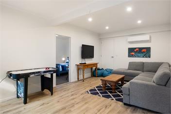Beachfront Favourite (Bachcare) - Foxton Beach