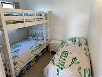 Dillon St Family Bach - Waihi Beach