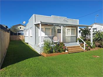The Wallnutt Nook (Bachcare) - Waihi Beach