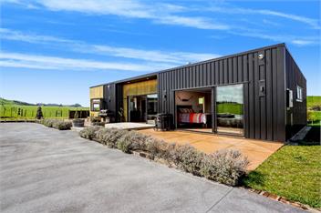 Kakepuku View and Spa Retreat (Bachcare) - Te Awamutu