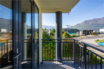 Prime Location | 3 bedroom home | Unlimited WIFI - Queenstown