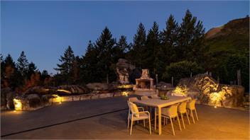 The Distiller's Retreat - 