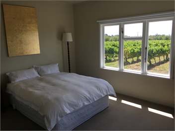 Tuki Vineyard Cottage luxury accommodation - Havelock North