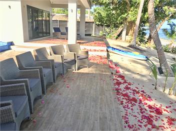 Out of the Blue Fiji - Sunny days Solar Ways - Beach Front Location - Sigatoka