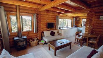 Cabbage Tree Cabin - Mt Lyford