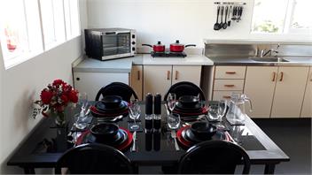 Rural Cottage Minutes from Beaches, Lakes and Town - Awanui