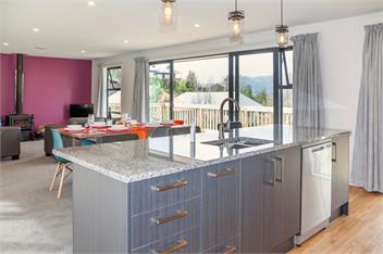 Lofty Quarters (Bachcare) - Hanmer Springs