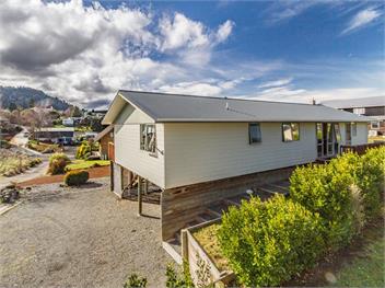 Turoa Lookout (Bachcare) - Ohakune