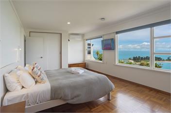 Ocean Vista - Nelson Waterfront Holiday Home - Nelson