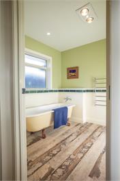 Castle Hill Retreat - includes linen & towels - Castle Hill