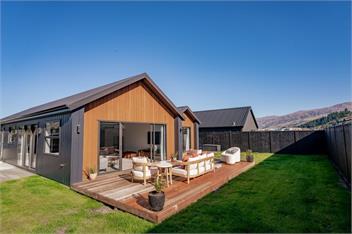 Wooing Retreat (Bachcare) - Cromwell