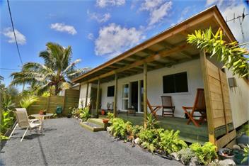 ShineAwayHomes-Mountain View with AC - Rarotonga