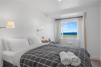 Lakefront Style (Bachcare) - Taupo