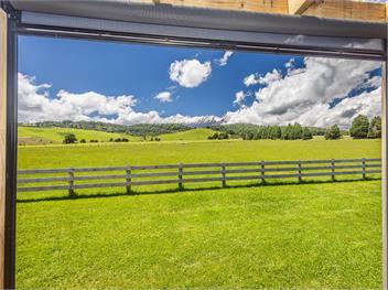 Cozy Cabin with a View (Bachcare) - Ohakune