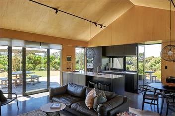 Coastal Retreat at Muriwai Beach - Auckland
