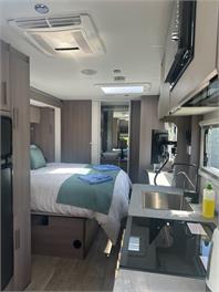 RV Space With Comfy Bed in Country Location - Hastings