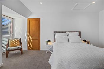 Stylish Fendalton Townhouse (Bachcare) - Christchurch