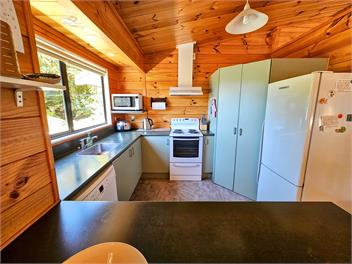 Cherith House & Cottage Bay of Many Coves - Queen Charlotte Sound