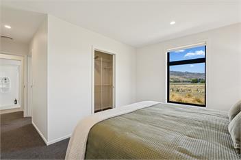 Dancing Tussock Escape (Bachcare) - Cromwell