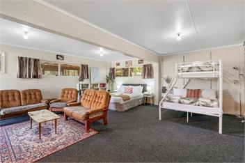 Taupo Family Retreat - pet friendly - Taupo