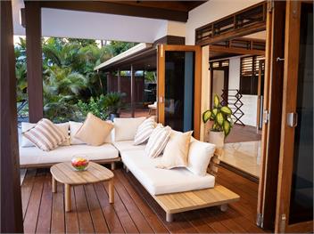 Fully serviced Beachfront Villa in Fiji -
