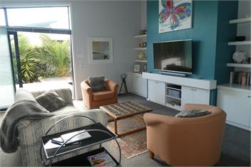 The Beach Apartment - Takaka 7183