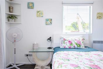 Gulf Harbour Holiday Style Private Room - Auckland