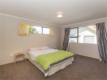 Kowhai Cottage (Bachcare) - Wanaka