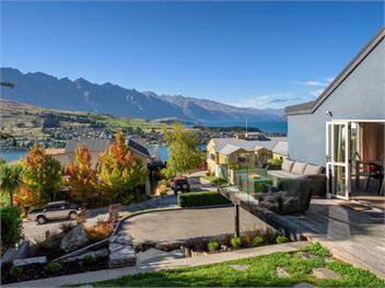 Wakatipu Views (Bachcare) - Queenstown