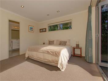 Cooks Getaway (Bachcare) - Cooks Beach