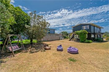 The Black Shack (Bachcare) - Cooks Beach
