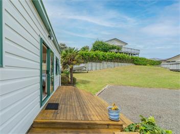 The Bach (Bachcare) - Whitianga