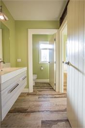 Castle Hill Retreat - includes linen & towels - Castle Hill