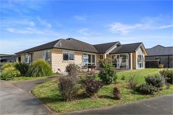 Shores Getaway (Bachcare) - One Tree Point