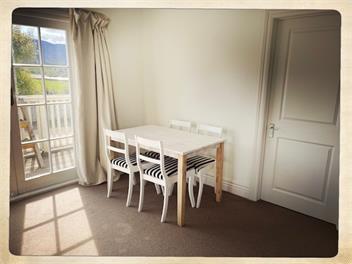 Honey Bee Cottage - Lower Moutere