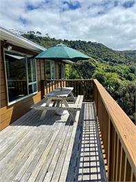 Seaview, Sun and Surf (Bachcare) - Piha