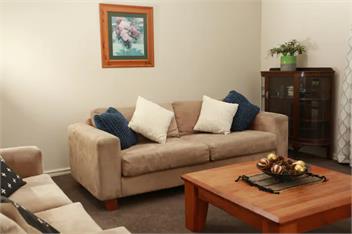 Sandhill Gardens Retreat - Woodend